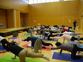 画像：呼吸を意識した体幹トレーニング2