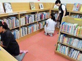 画像：一日図書館員2