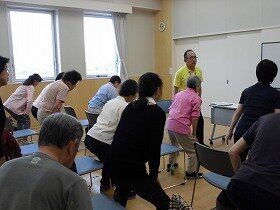 画像：体を動かして、頭も元気に!2