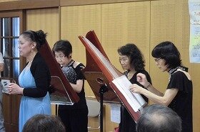 画像：ヘルマンハープの調べと歌のコンサート