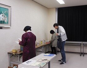 画像：戦争と絵本3