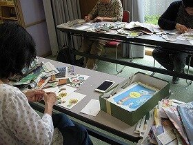 画像：新聞ちぎり絵3