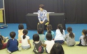 画像：春のおはなし会スペシャル1