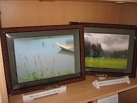 画像:湖と牧場の写真2枚