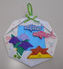 画像:こどもの日のリースの写真。