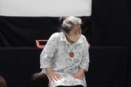 画像：おはなし『せかいでいちばんきれいなこえ』