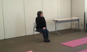 写真2：おはなしをしている様子