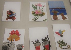 画像3　机の上に並べた参加者の作品