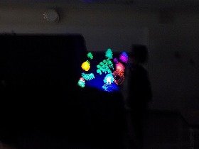 写真1　ブラックパネルシアターの様子