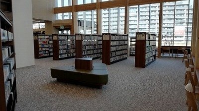 写真1　一般閲覧室 - コピー.jpg