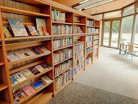 江坂図書館